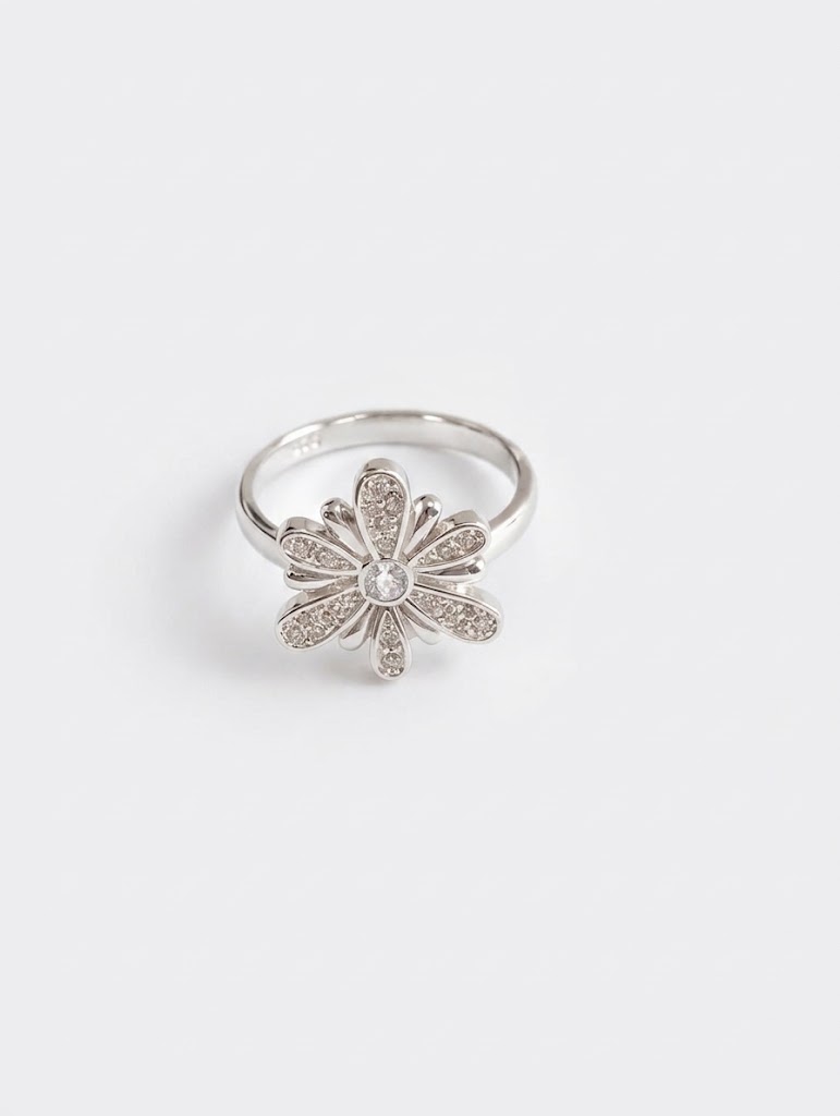 Anillo de flor
