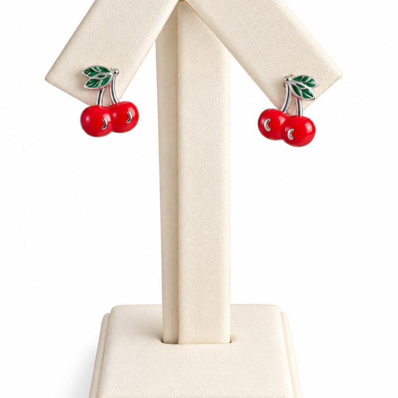 Aretes pequeños de cerezas