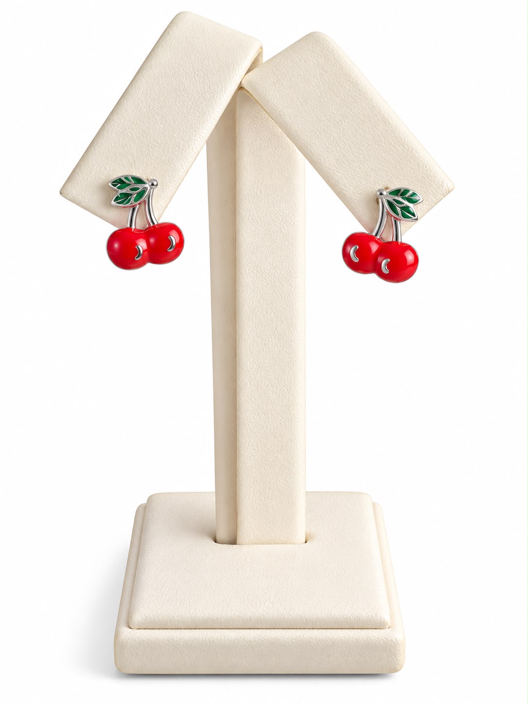 Aretes pequeños de cerezas