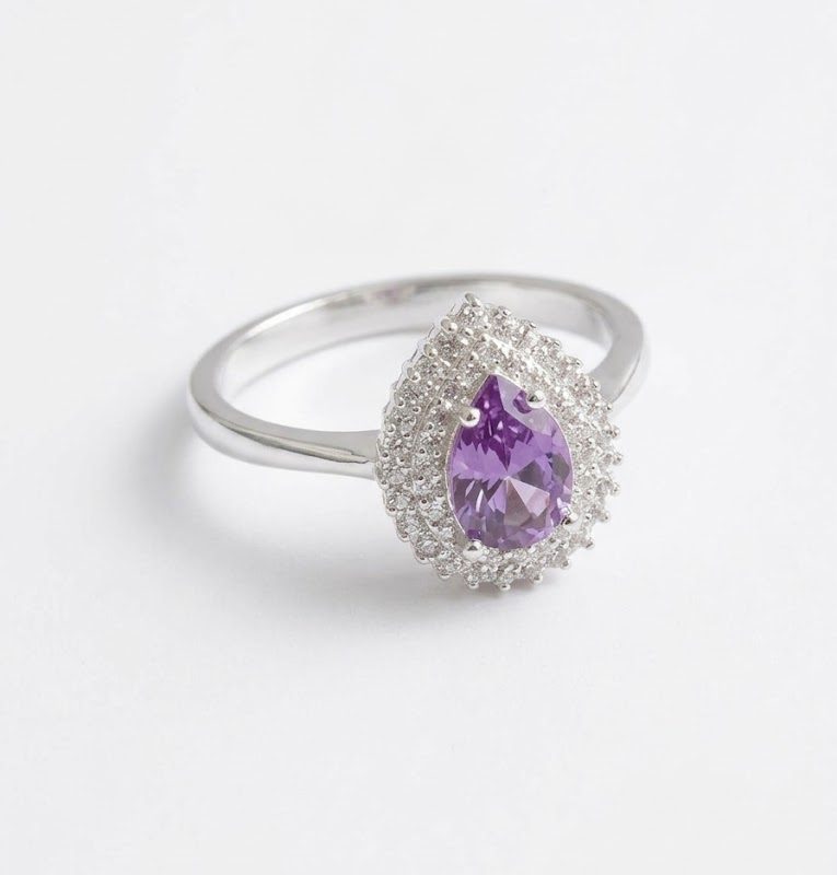 Anillo con piedra